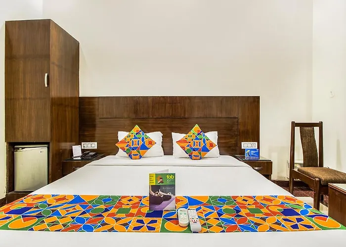Fabhotel Kk Continental Albert Rd